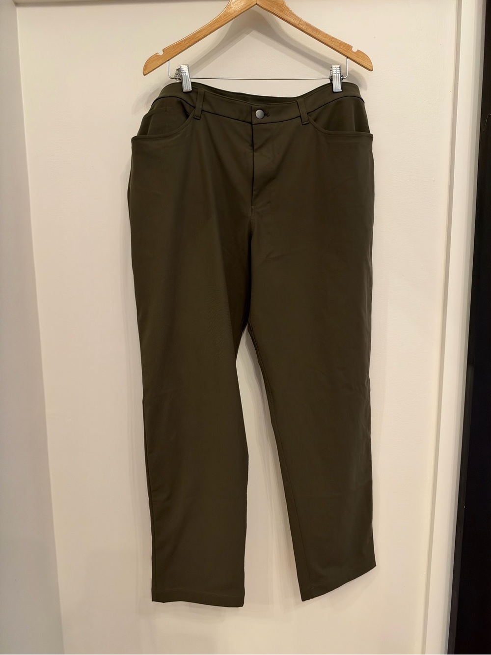 Lululemon ABC Classic-Fit 5 Pocket Pant Men's Olive Green